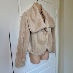 HYFVE Tan Teddy faux fur Jacket NWT, size small